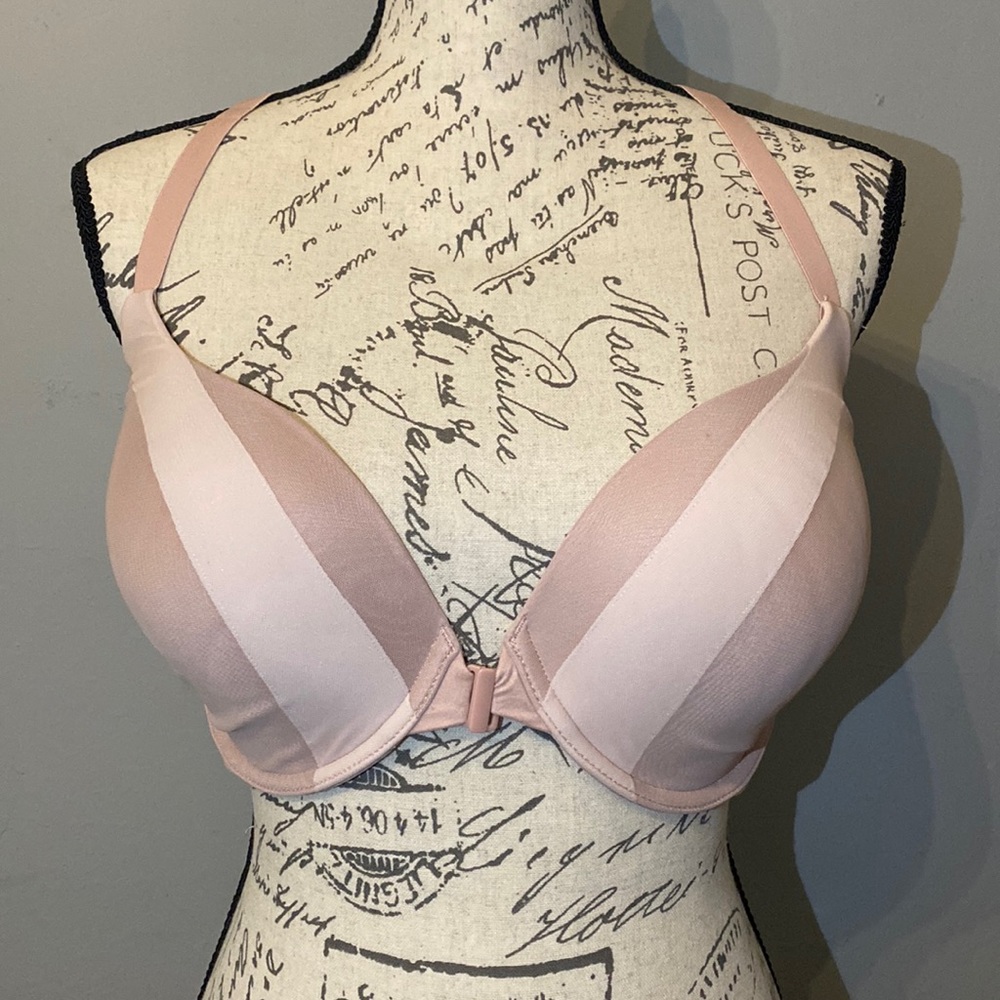 Victoria’s Secret bra